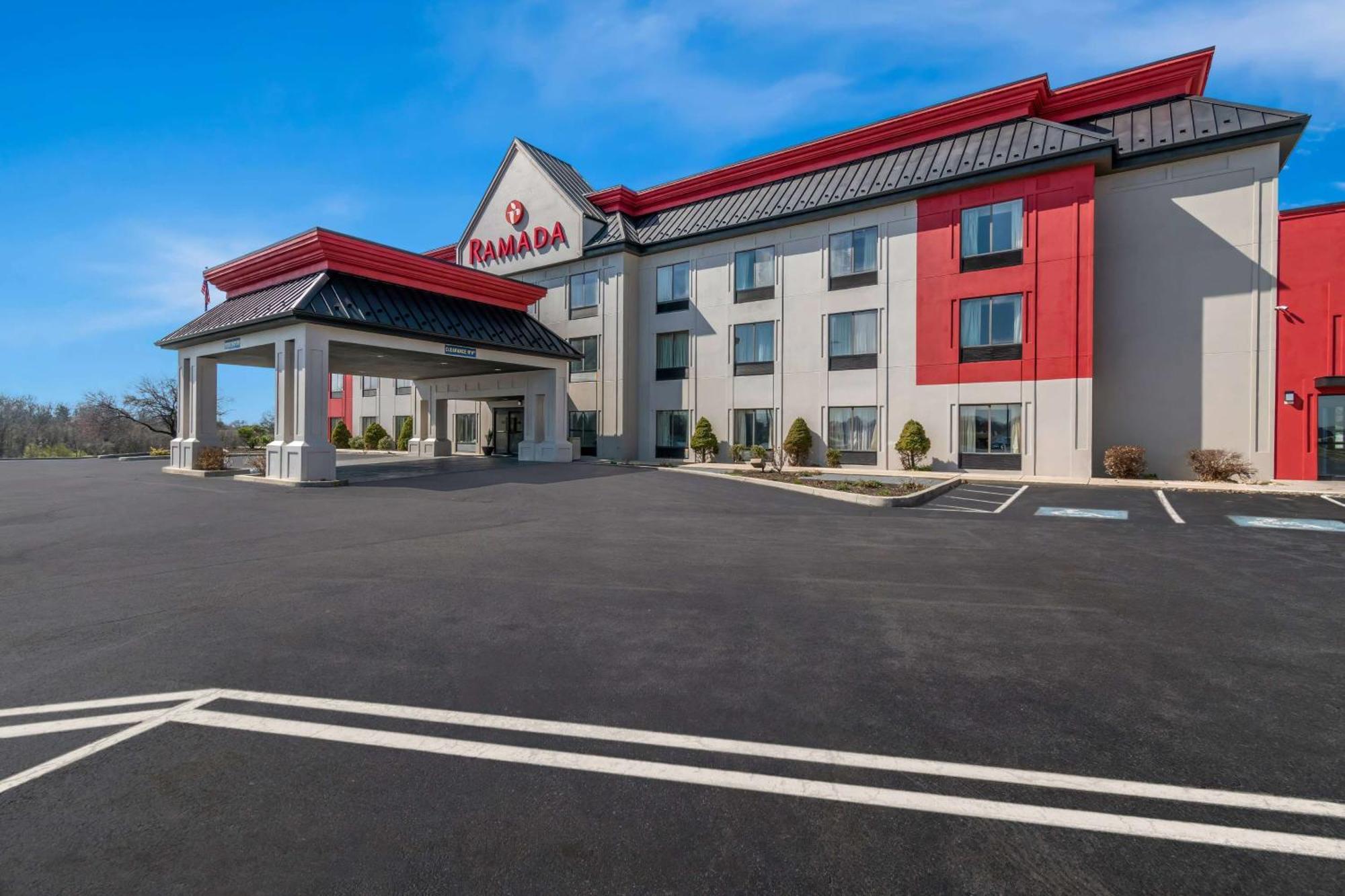 Ramada By Wyndham Harrisburg/Hershey Area Экстерьер фото