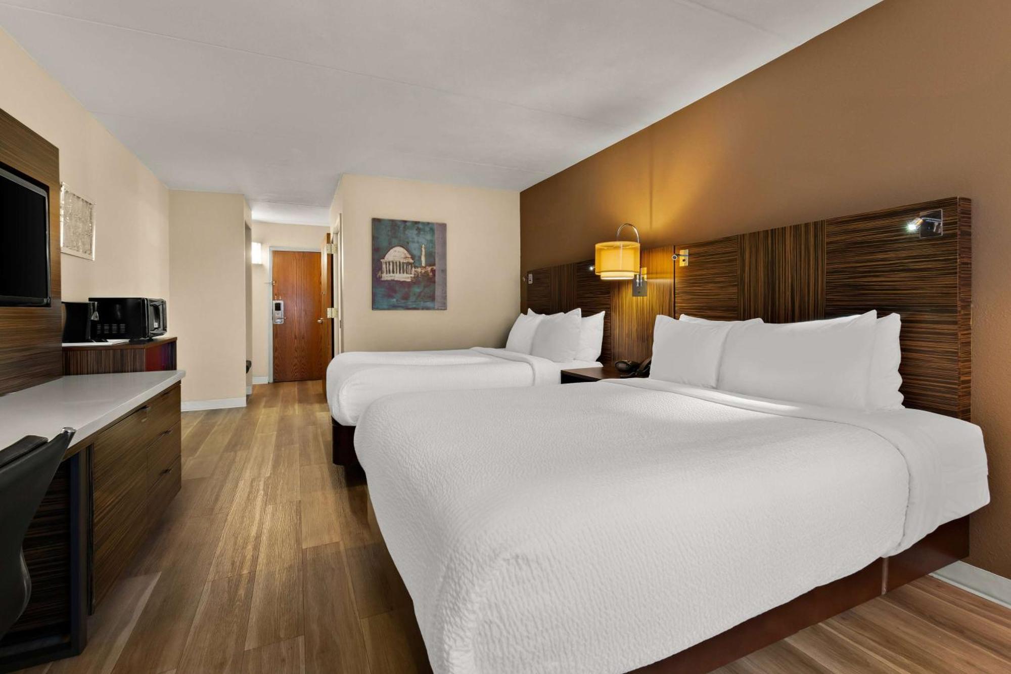 Ramada By Wyndham Harrisburg/Hershey Area Экстерьер фото